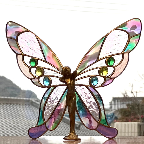 ステンドグラスのバタフライレディ 蝶の置物 フリモントのアンティーク