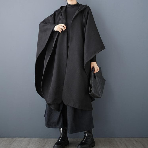 美品✨シルエット　コーチ　コート　ポンチョ　ケープ　形　黒 ブラック（黒）系 Coach(コーチ) ポンチョ・ケープ(レディース) - 海外