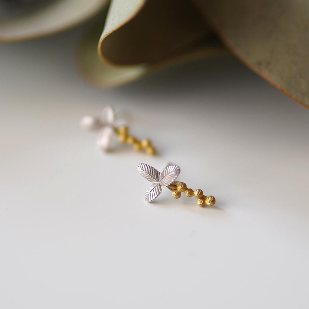 ミモザのピアス