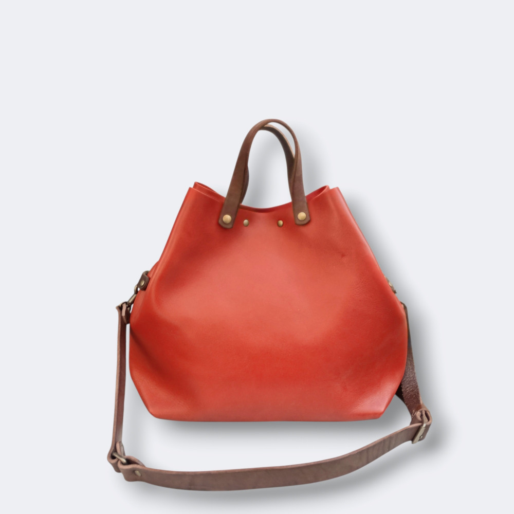 2つのデザインを楽しめるA4対応2wayレザートートバッグ(M) レッド【OR3019M】