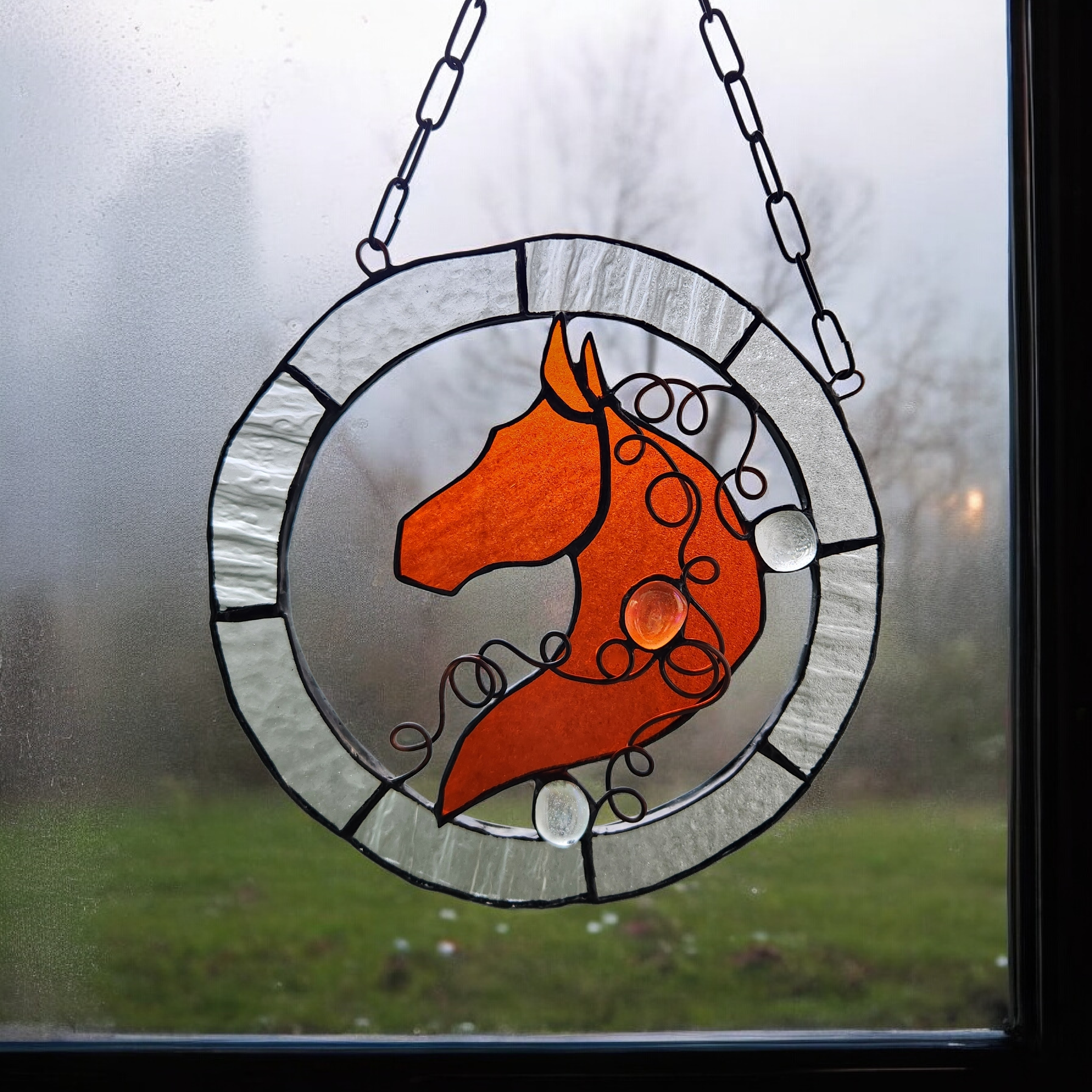 炎の馬　干支年　ステンドグラス雑貨　インテリアアクセント　サンキャッチャー　誕生日プレゼント　プチギフト　送料無料