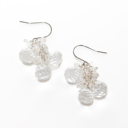 コンケーブカット水晶とブルームーンストーン、モルガナイトのピアス