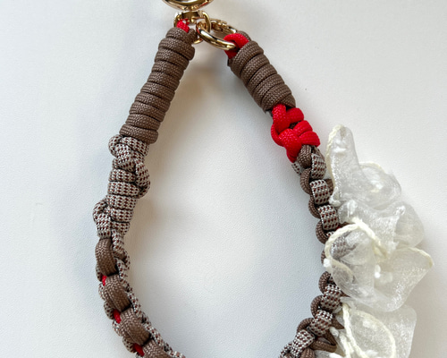 パラコード ハンドメイド ハンドストラップ 携帯スマホ キーホルダー