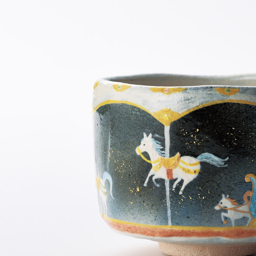 2026年 楽焼〚メリーゴーランド〛抹茶碗 茶入印 茶道具 干支茶碗 新春