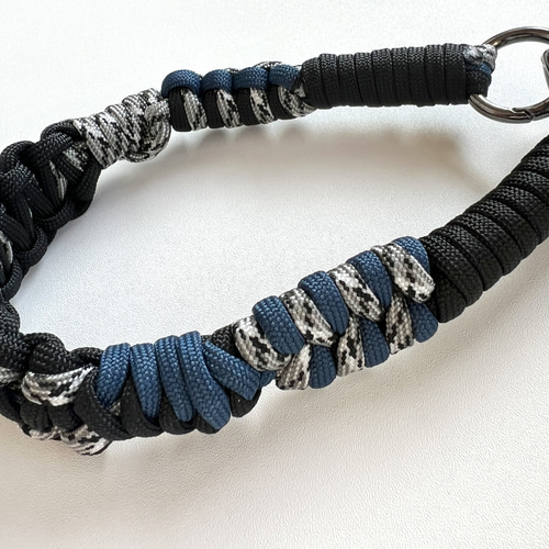 パラコード ハンドメイド ハンドストラップ 携帯スマホ キーホルダー