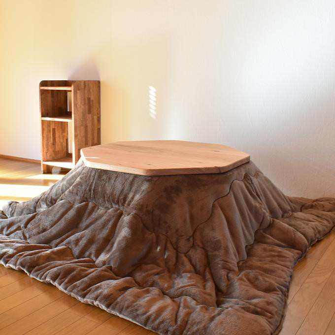 ハチカクこたつテーブル