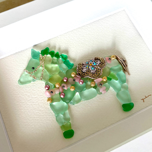 ダーラナホース〜グリーン〜 シーグラスアート／馬／ユニコーン 立体
