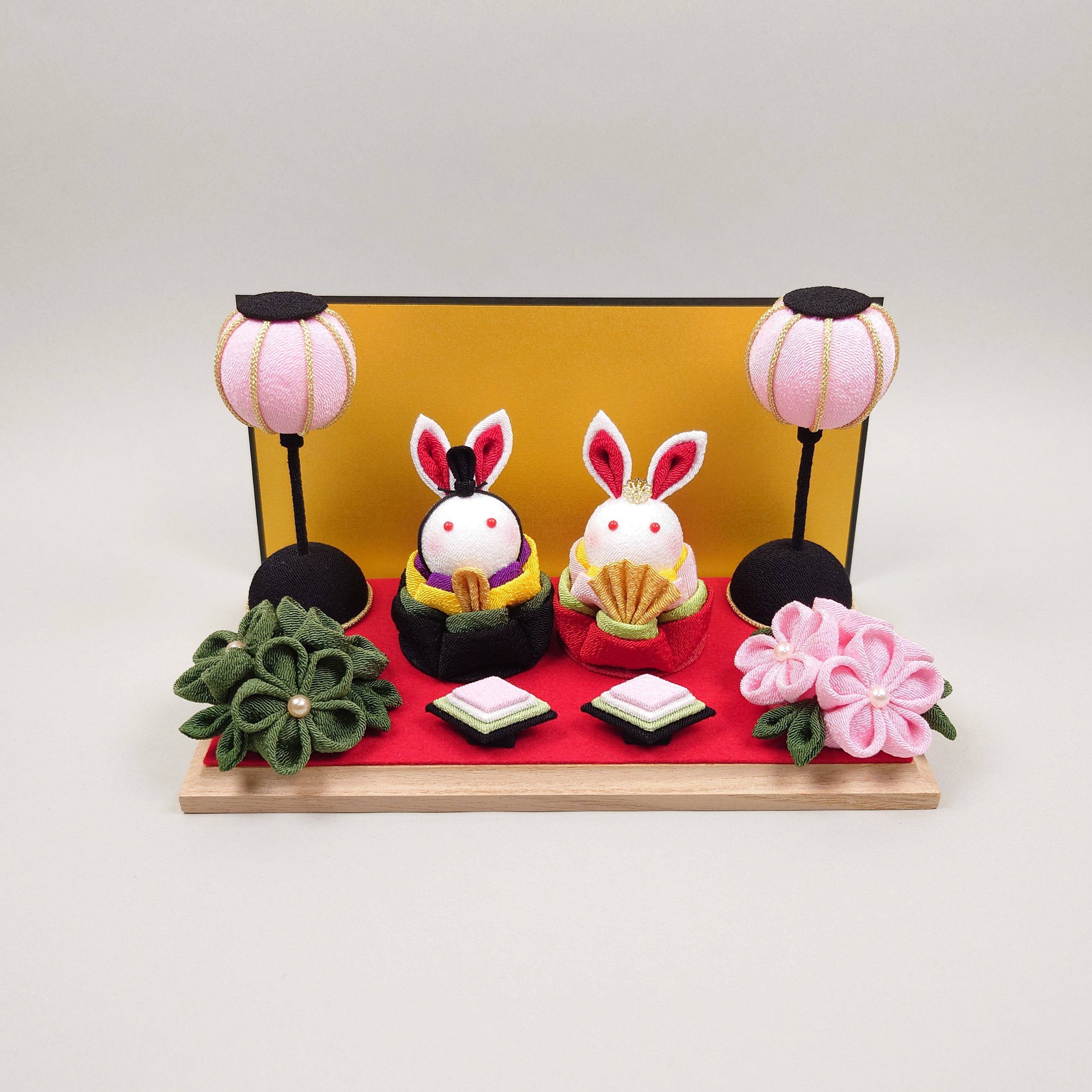 雛人形　雛祭り　ひな飾り　つまみ細工　うさぎ