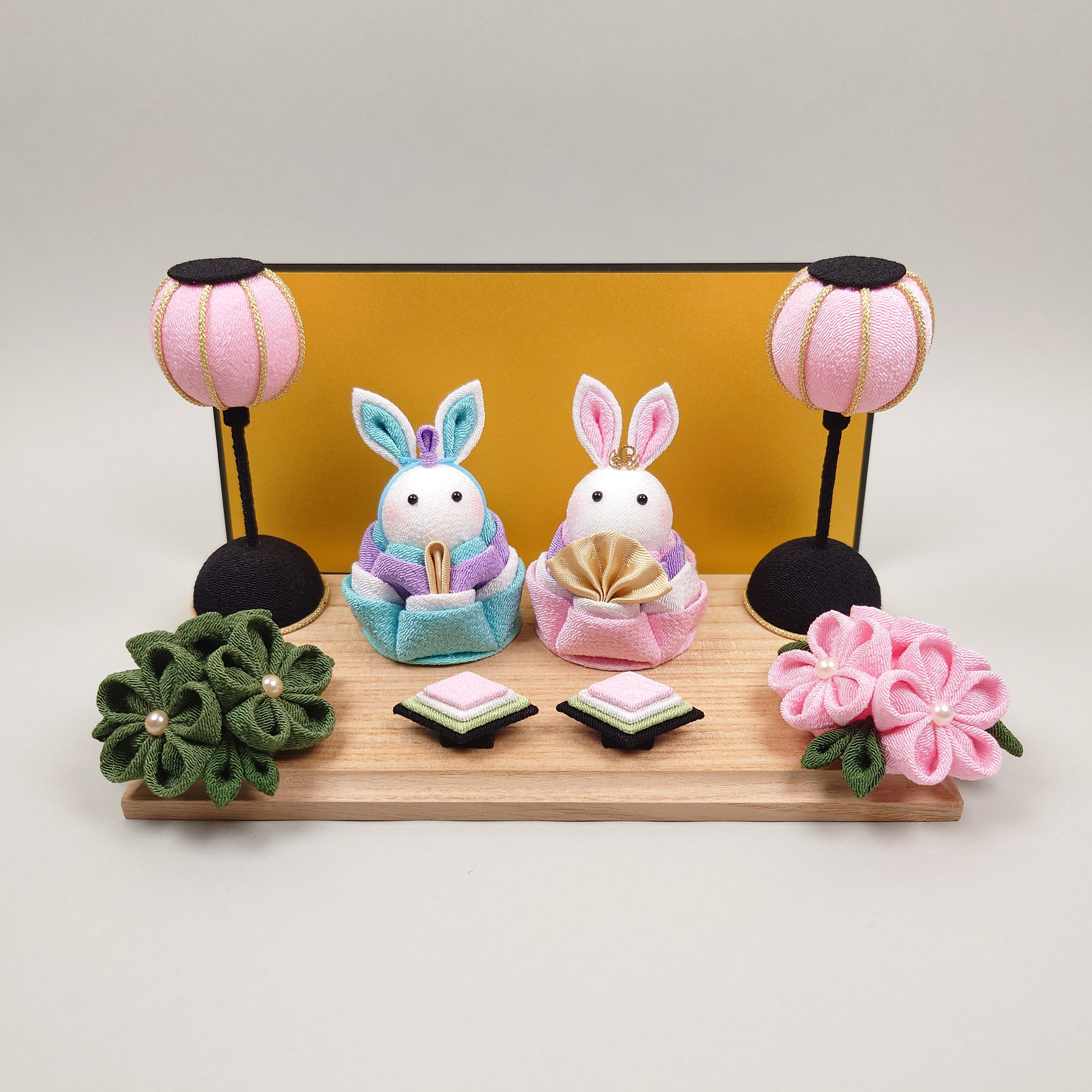 雛人形　雛祭り　ひな飾り　つまみ細工　うさぎ