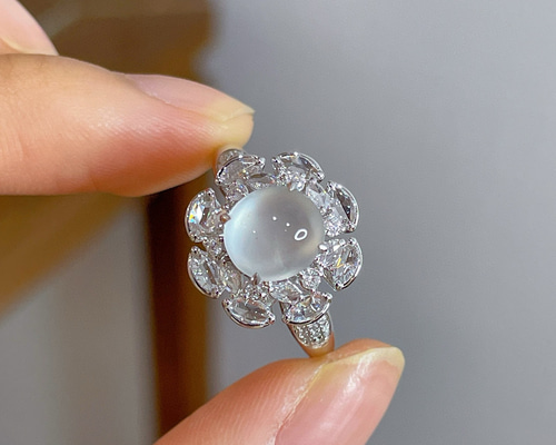 翡翠」K18 天然氷種ヒスイ 天然ダイヤモンド 上品 忍耐 5月誕生石 本