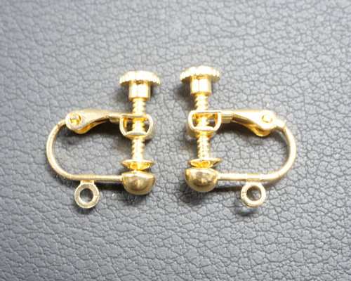 イヤリング金具 2個（1ペア）ゴールド ネジバネ式 カン付き 231