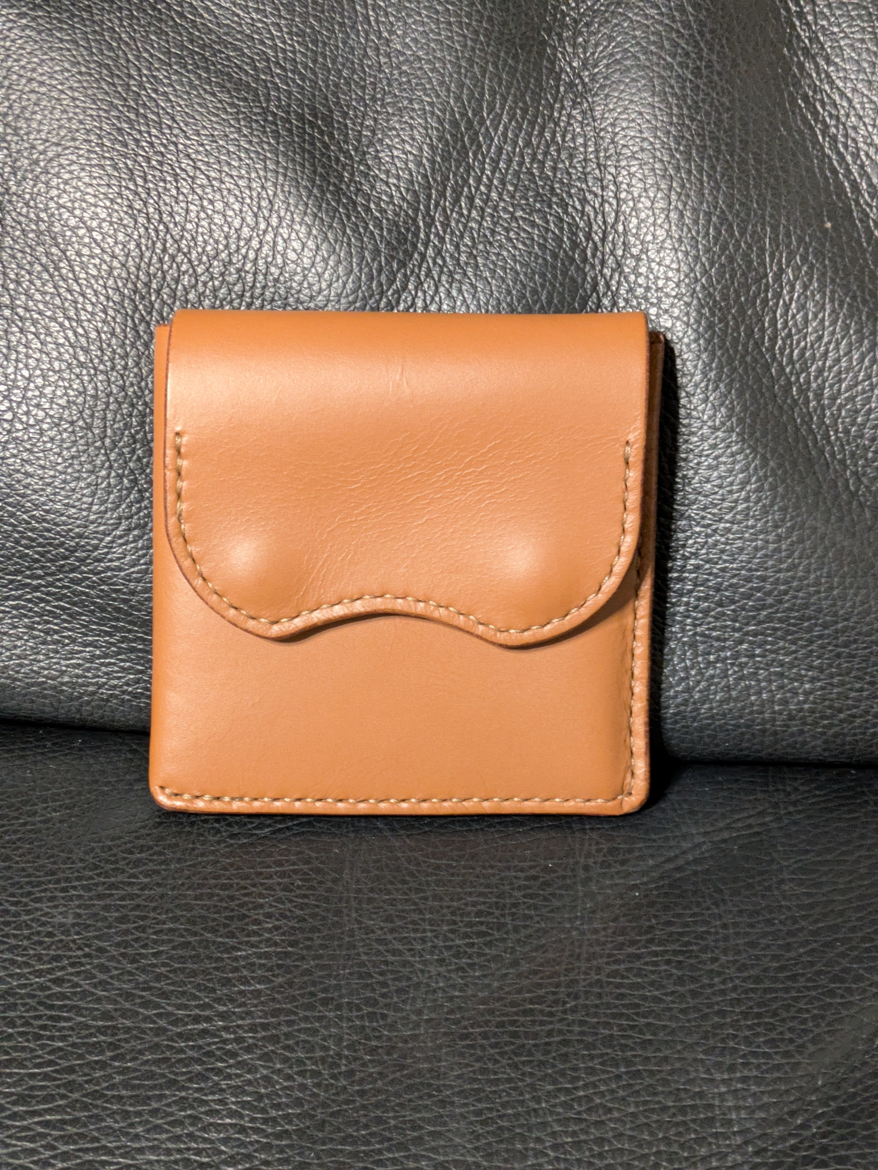 【極厚2mmイタリアンレザー】コンパクトなお札入れ / 本革ブラック / 堅牢・ハンドメイド