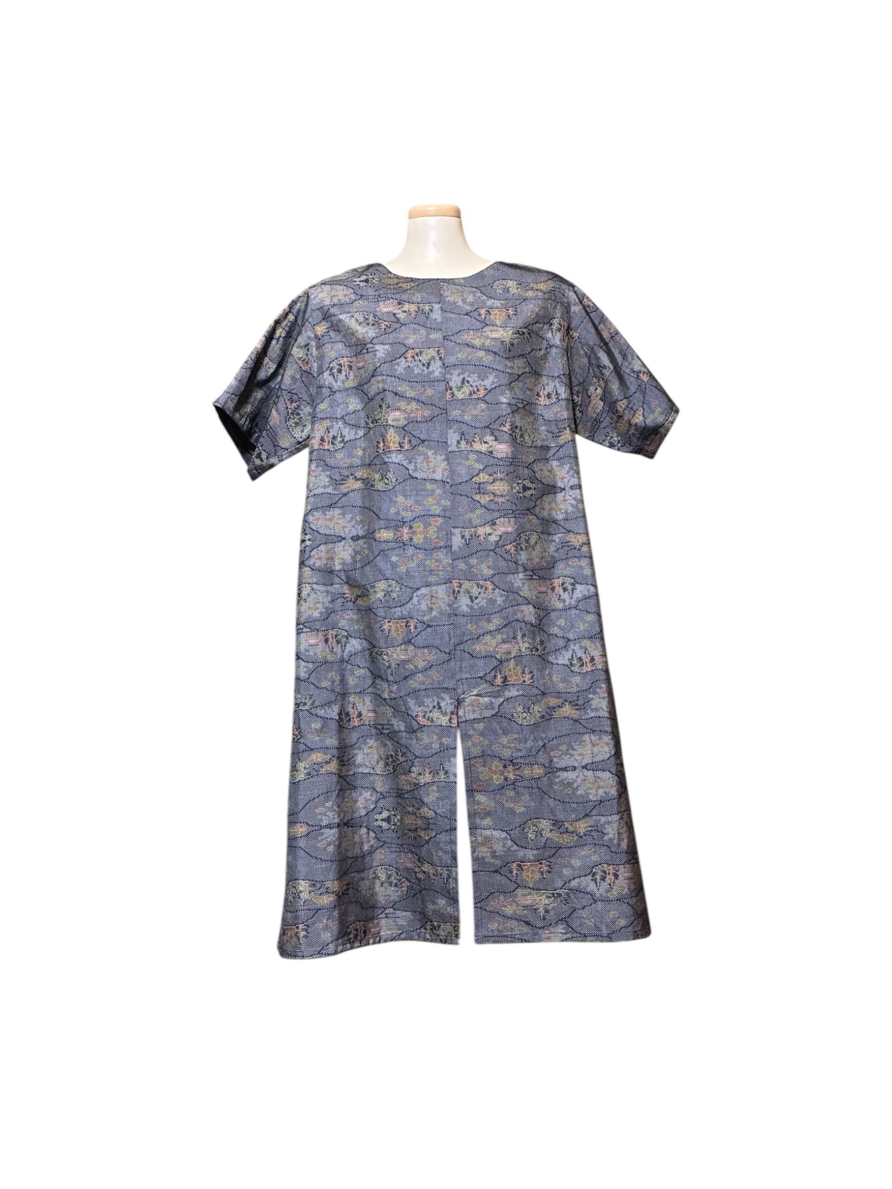 グレーの大島紬／7分袖ワンピース