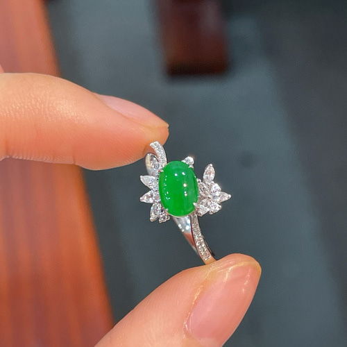 小春日和様　　k18 本翡翠 翡翠」K18 天然ヒスイ 天然ダイヤモンド 上品 忍耐 5月誕生石 本翡翠 A