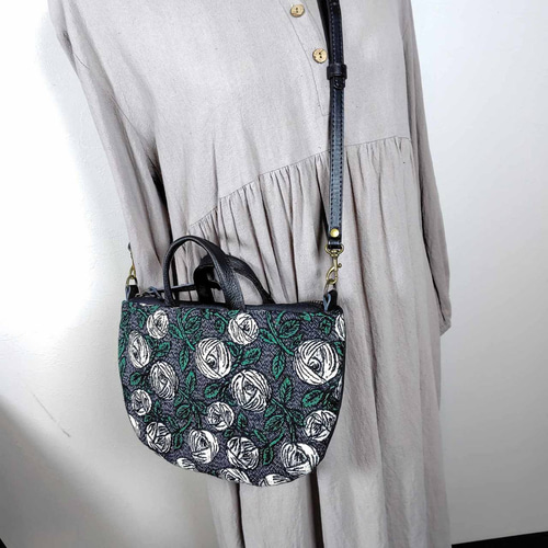 ミナペルホネン/rosyロージィーネイビー/ドミニラウンドショルダー