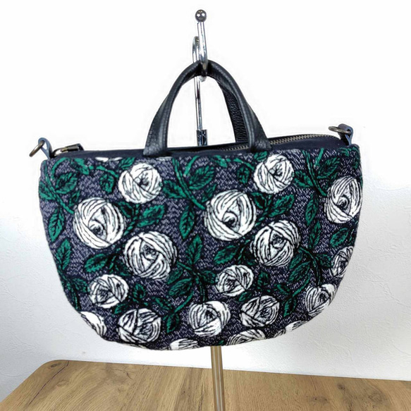 ミナペルホネン rosy navyショルダーバッグMB512-272 ミナペルホネン/rosyロージィーネイビー/ドミニラウンドショルダー