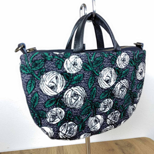 オーダー　ミナペルホネン rosyとsmile flowerショルダーバッグ ミナペルホネンsmile flowerぽってりショルダーバッグ❗️ - メルカリ