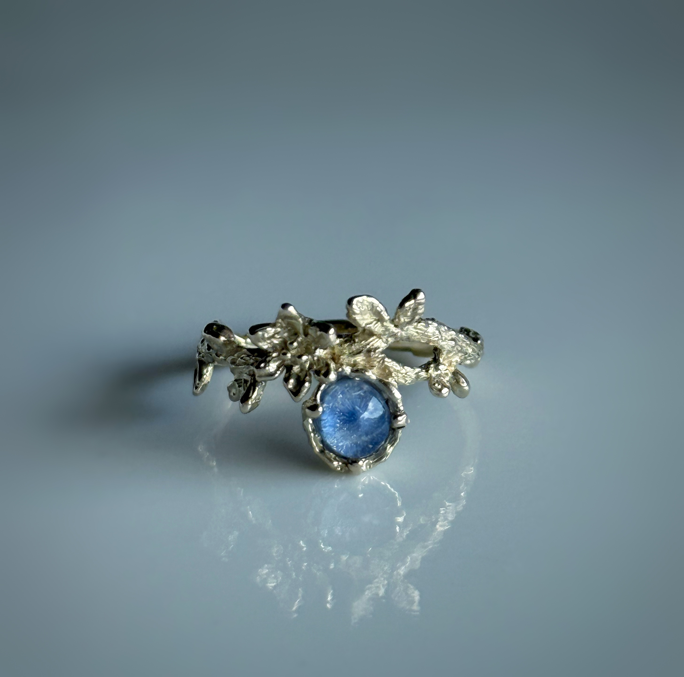 デュモルチェライトインクォーツリング/k10