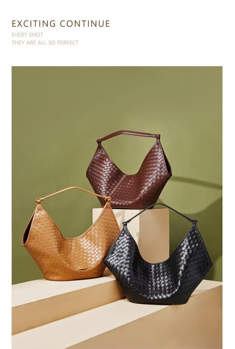 新品の高級編み物牛革バッグ、片肩斜肩両用バッグ  新品の高級編み物牛革バッグ、片肩斜肩両用バッグ