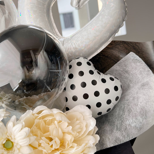 お花屋さんのバルーンフラワー 花束 B313 ドット ブラック 成人式 卒業