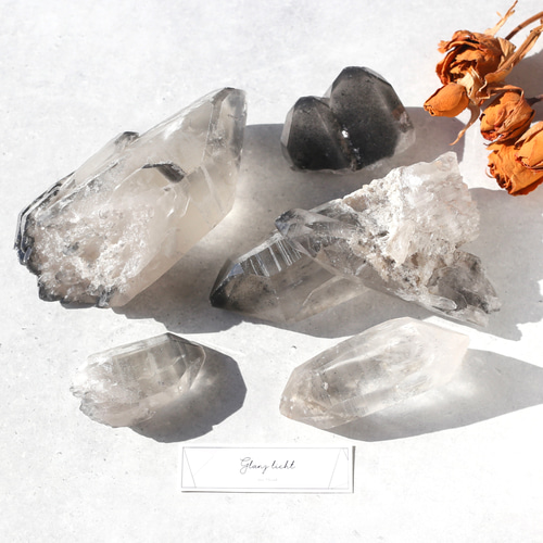 希少！ブラックファントムレムリアンシード 天然石 水晶 鉱物 一点物 クォーツ 希少！ブラックファントムレムリアンシード 天然石 水晶 鉱物 一点物