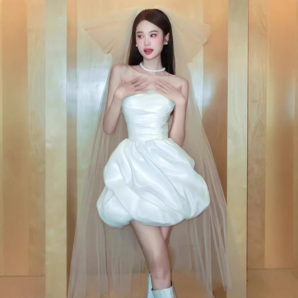 高級感 白黒 サテン オフショルダー ショート丈 ウェディングドレス 韓国風 花嫁 誕生日 二次会 前撮り HL1341