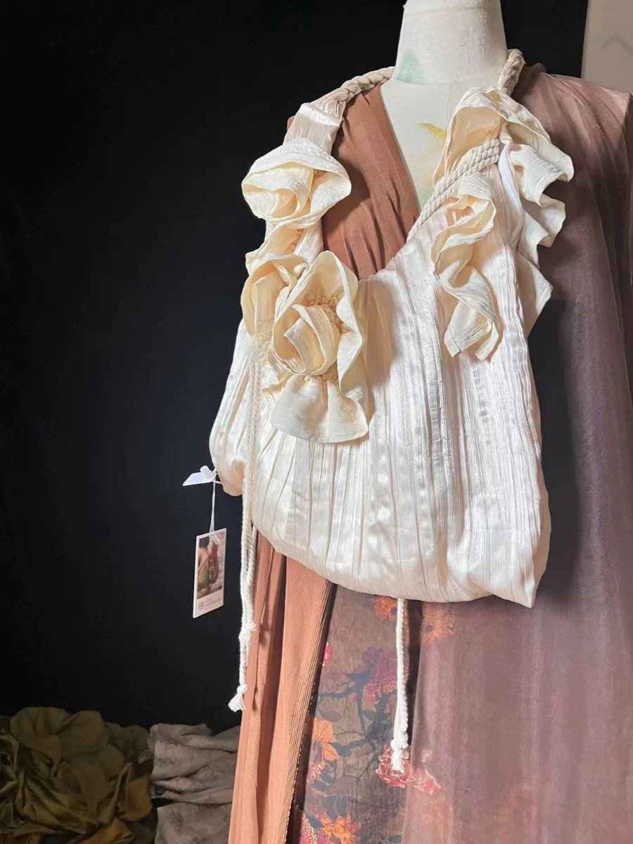 ♡クラッチバッグ　可愛いパーティーバッグ9～14日届け送料込み