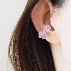 光を纏う クリアオーロラ＊しずくガラスのイヤーカフ（片耳用