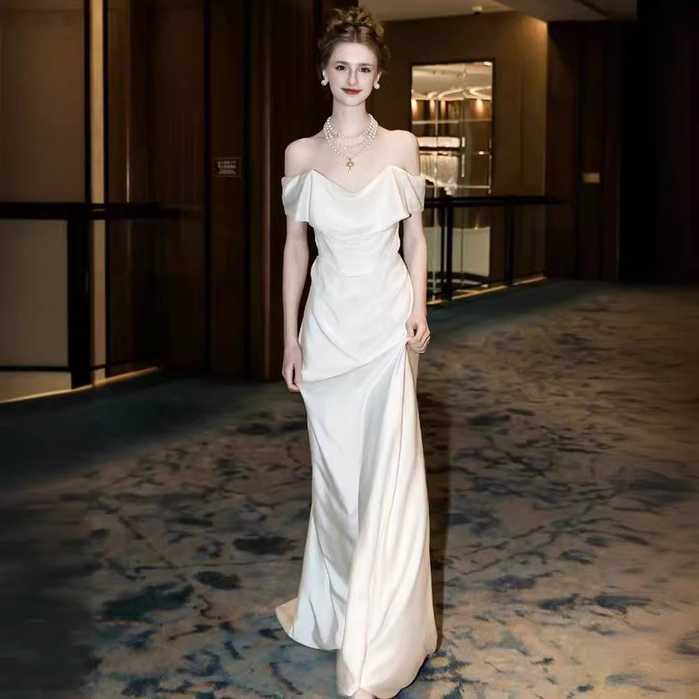 パーティードレス 白 黒 サテン オフショルダー シンプル 韓国風 花嫁 誕生日 二次会 前撮り お呼ばれ AK831