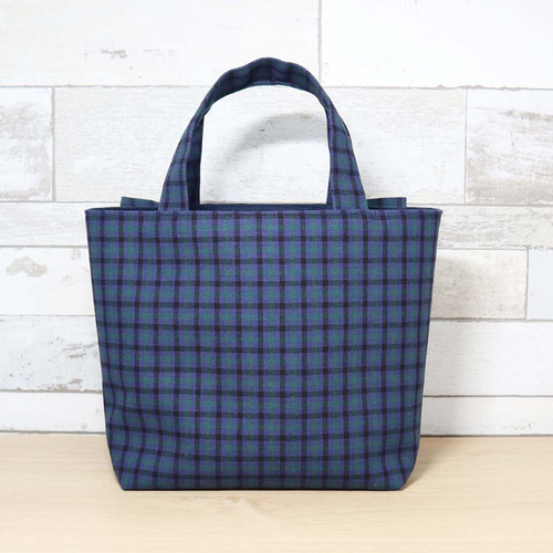 フリル付き ファミリア風 上品ネイビーグリーンチェック タンチェック