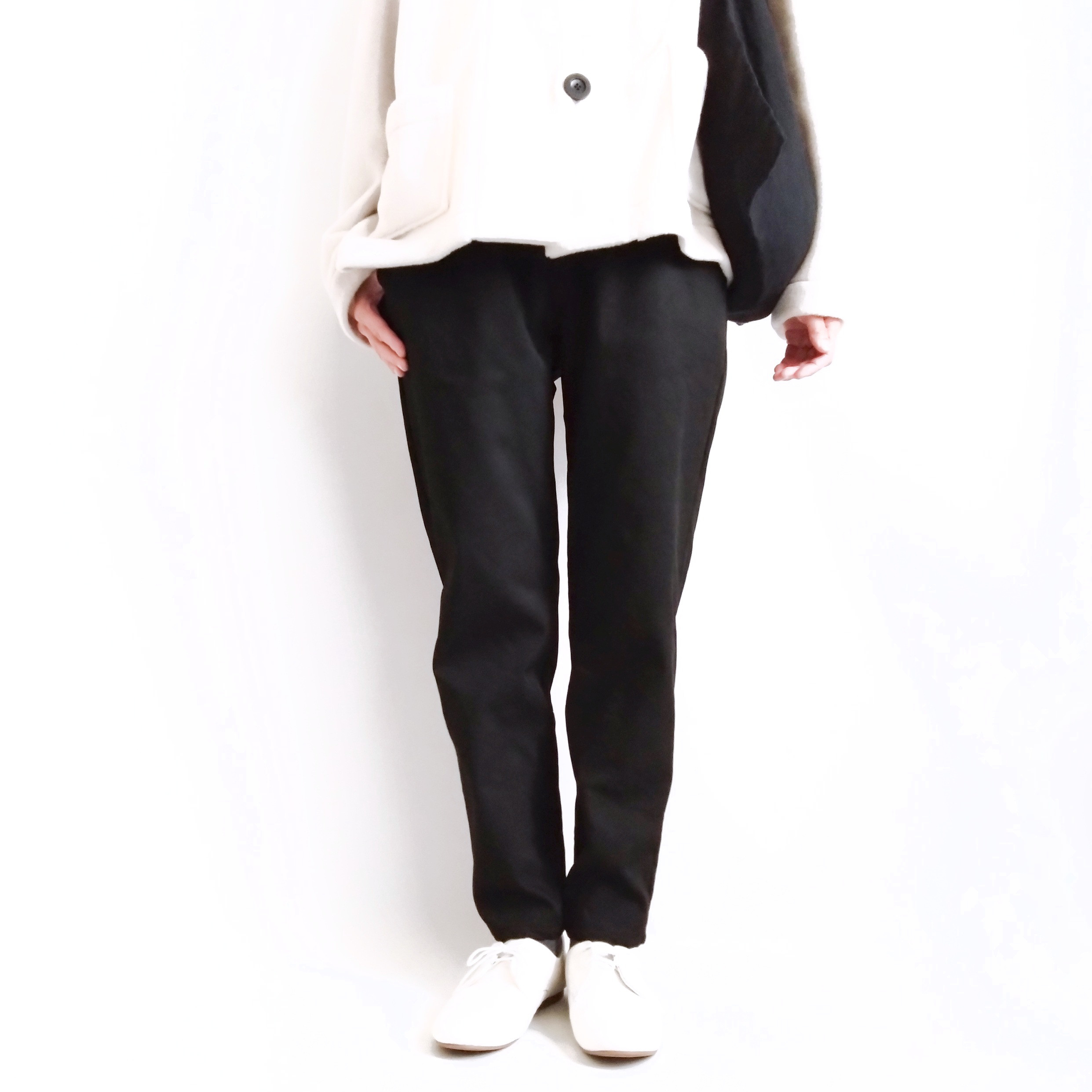 再販！× 3  新！裏起毛ツイルのなんでもないパンツ  冬も春も。な素材  丈つめ無料！  ブラック