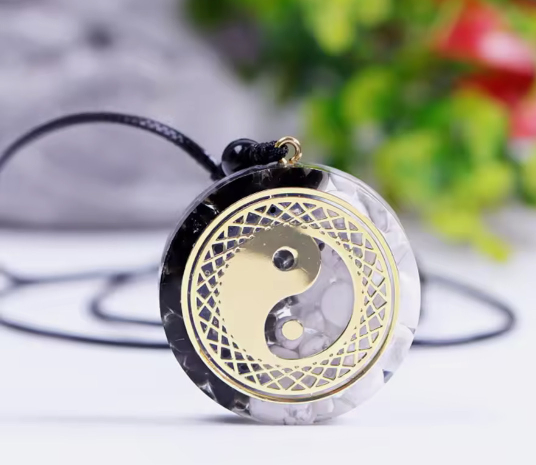 【陰陽モチーフ】 調和の象徴 守り風 ネックレス ペンダント＃陰陽