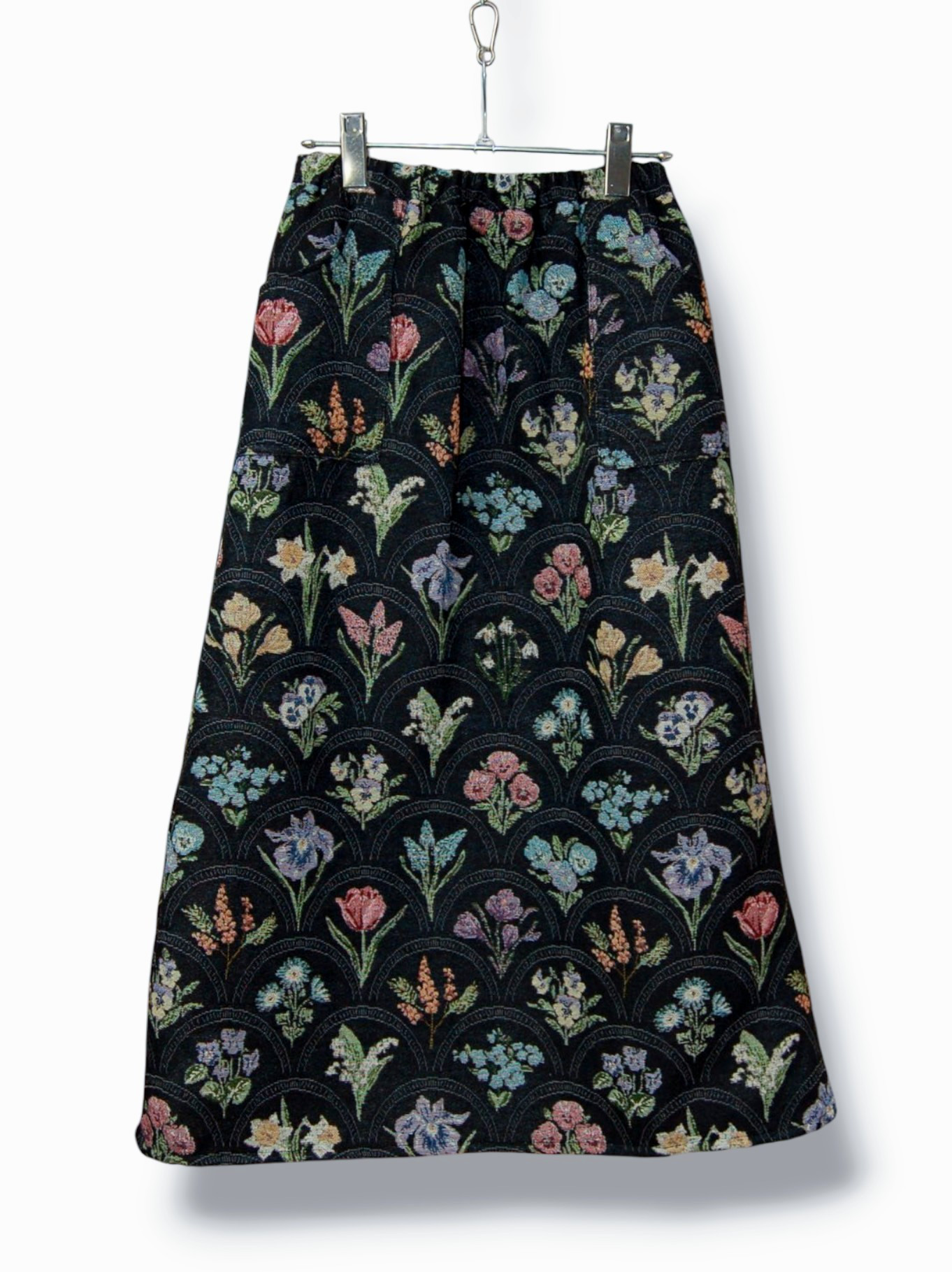 花柄ゴブラン織　フレアスカート:ブラック