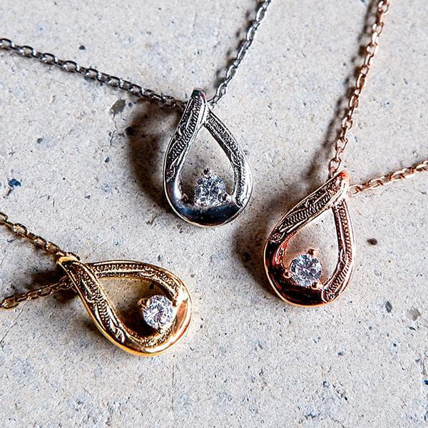 ハワイアンジュエリー Nalu（ナル）ドロップ しずく CZネックレス
