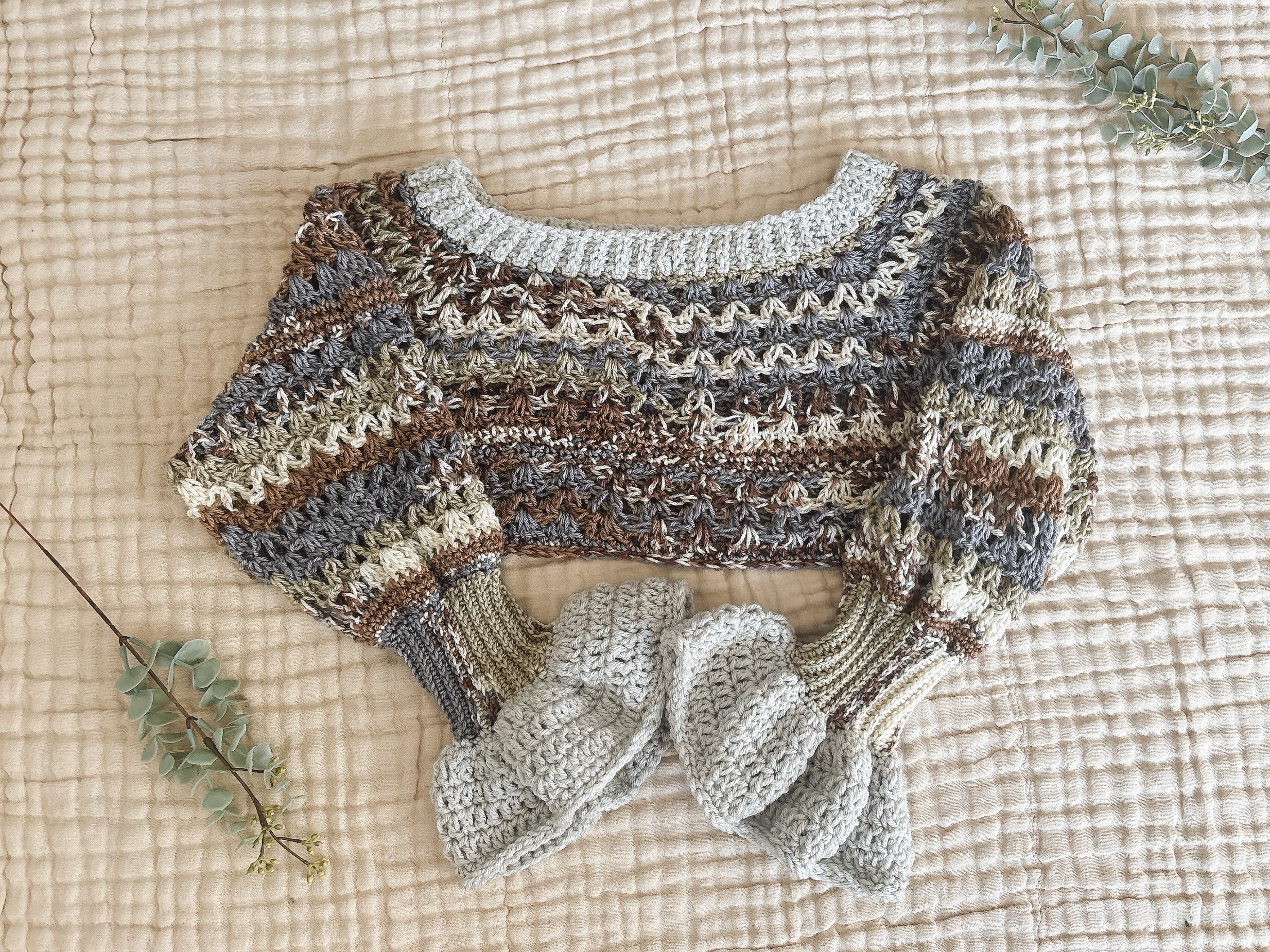 土星ニット フリル