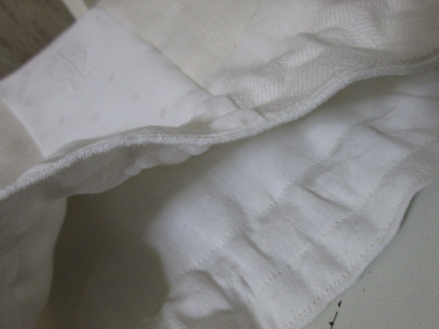 アンティークリネンパッチ巾着ポーチ;モノグラム刺繍、手刺繍レース、ホームスパンリネン、ダミエ織り