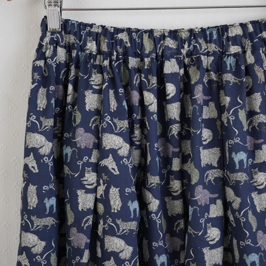 リバティ＊タックロングスカート