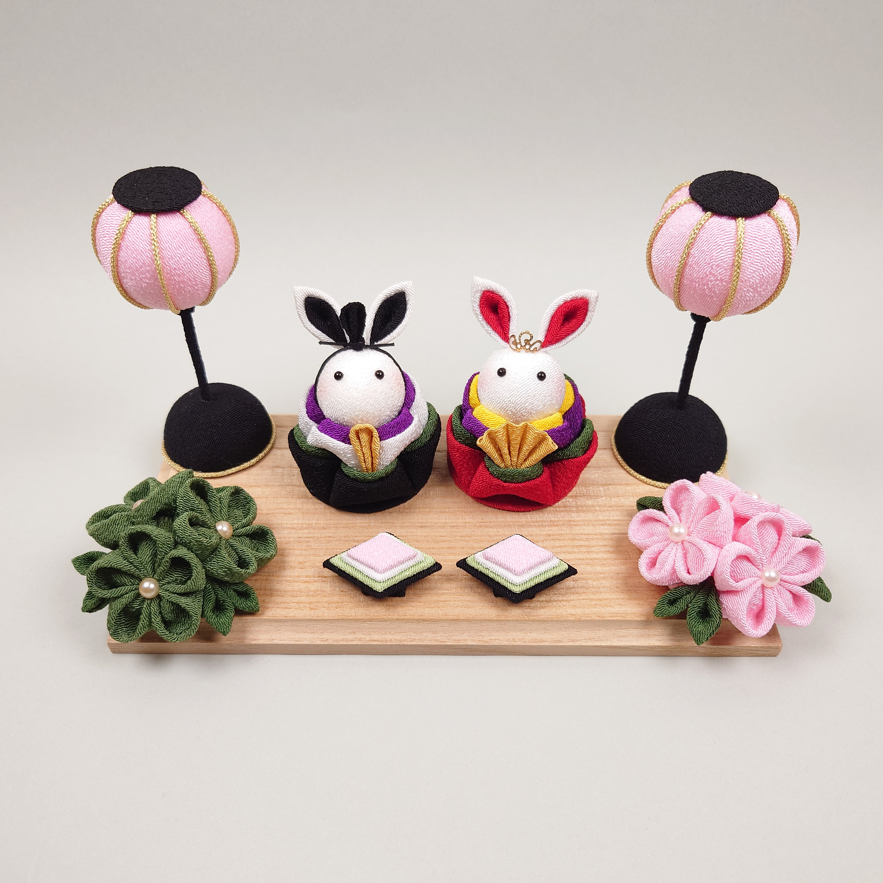 雛人形　雛祭り　ひな飾り　つまみ細工　うさぎ