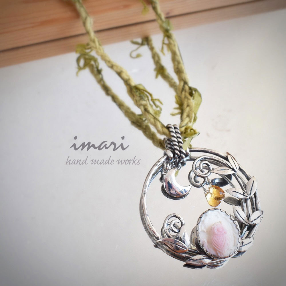 月夜のふくろうさん☆ペンダントトップ