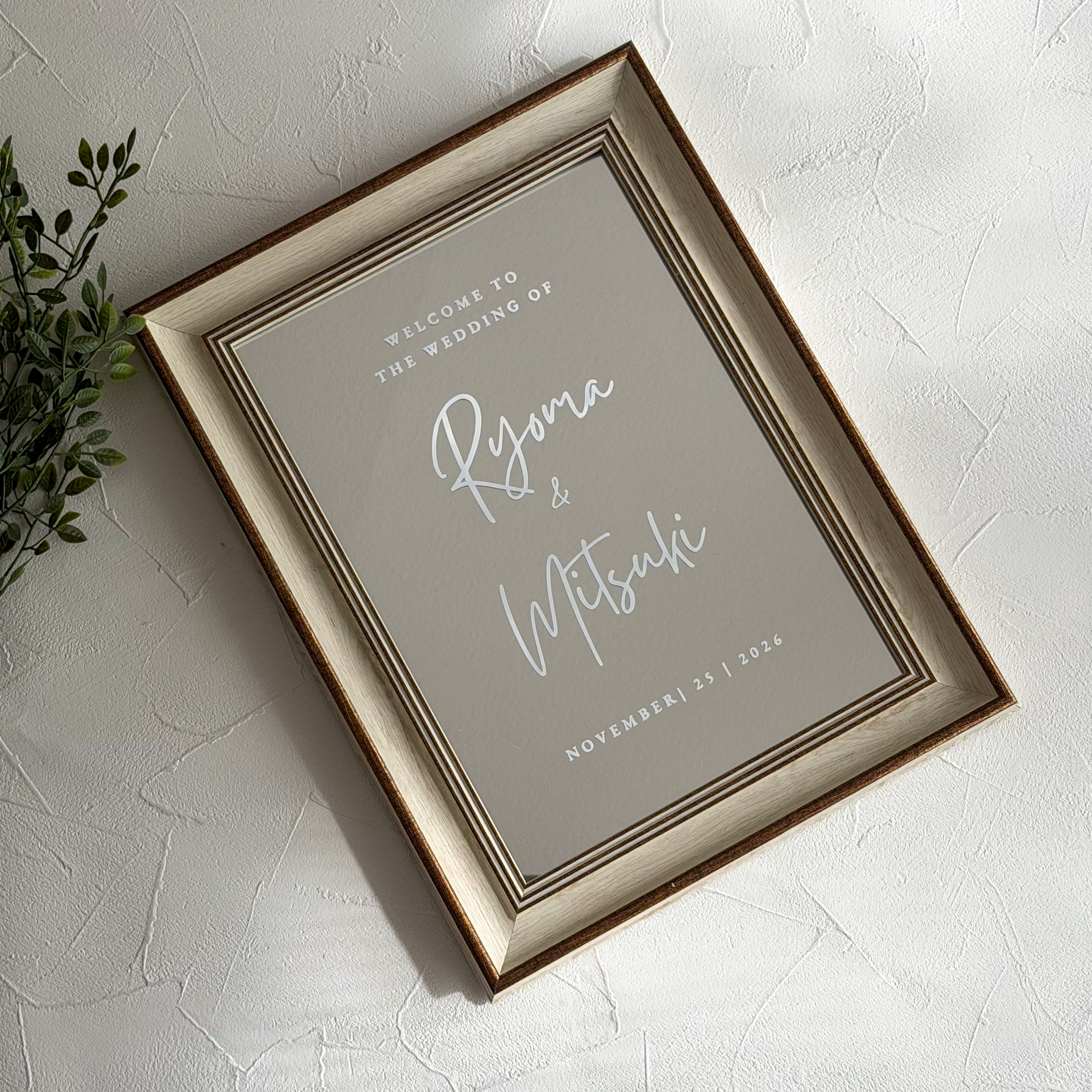 ウェルカムミラー 名入れオーダー｜ナチュラル・上品 結婚式・前撮り・ウェルカムスペースに