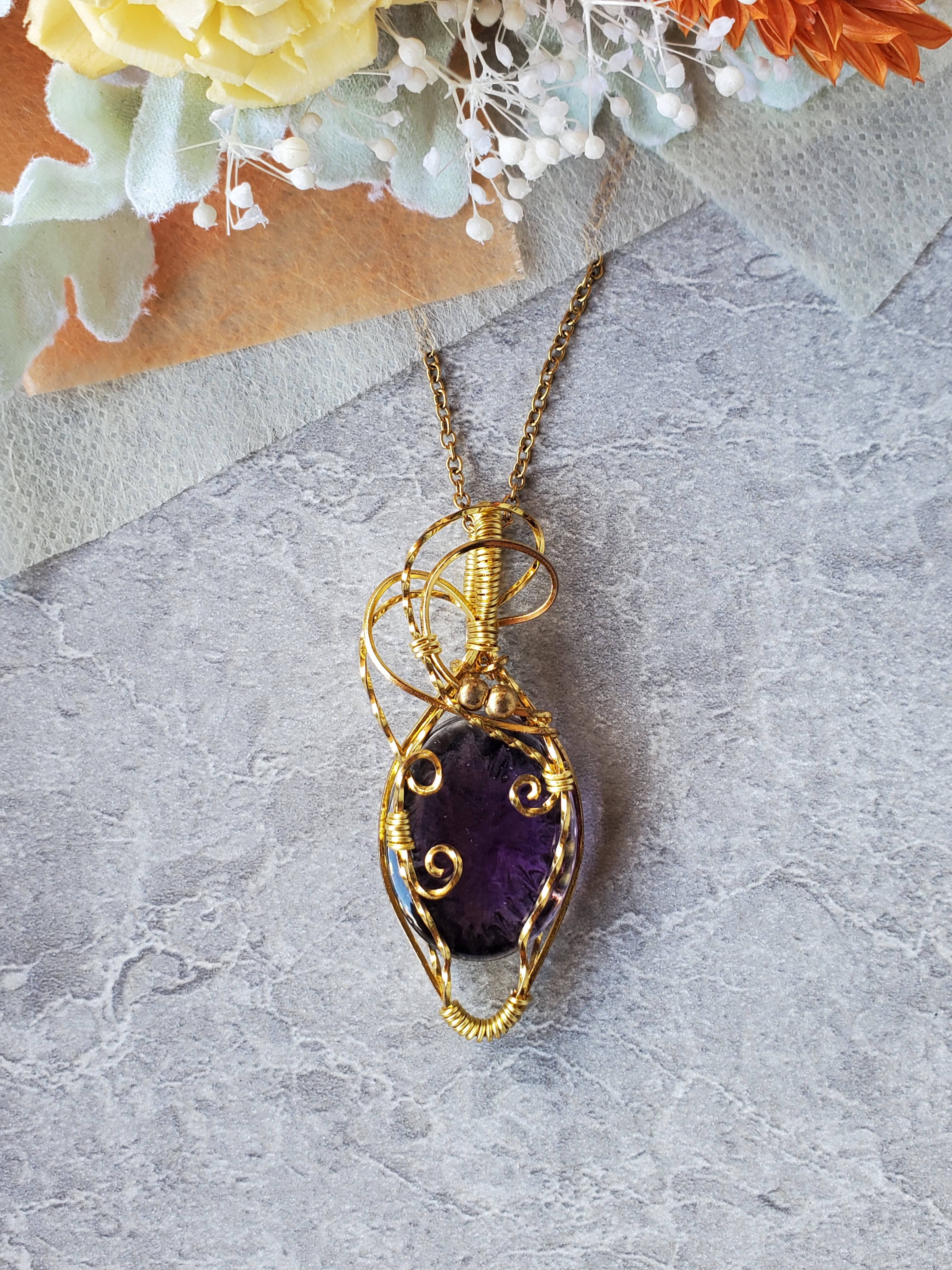 #06 【一点モノ】　世界にひとつだけのレジン&ワイヤーネックレス