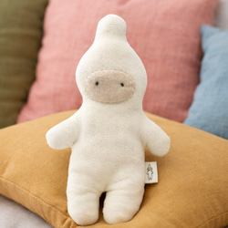 ピンナポ オーガニックコットン 鈴入りぬいぐるみ 2枚目の画像