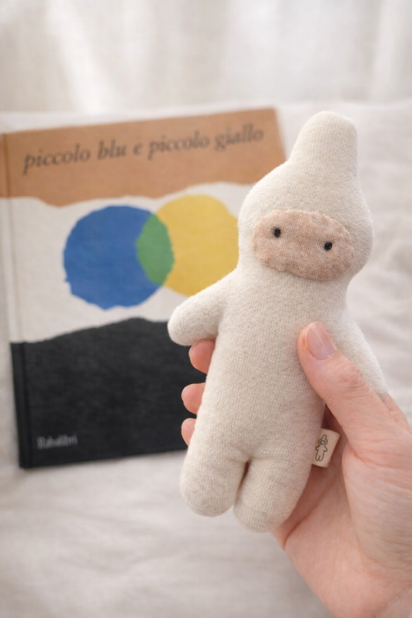 ピンナポ オーガニックコットン 鈴入りぬいぐるみ 4枚目の画像