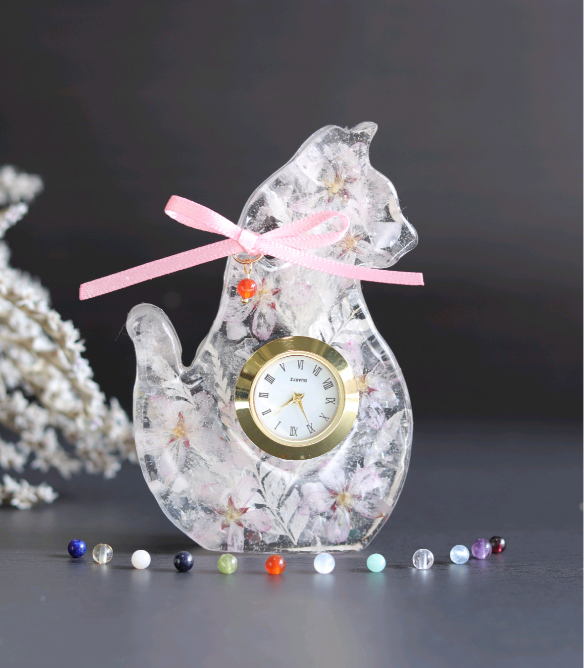 【選べる誕生石】猫さんの“桜とローズクォーツ”水中花の花時計＊プリザーブド&ドライフラワー＊受注製作