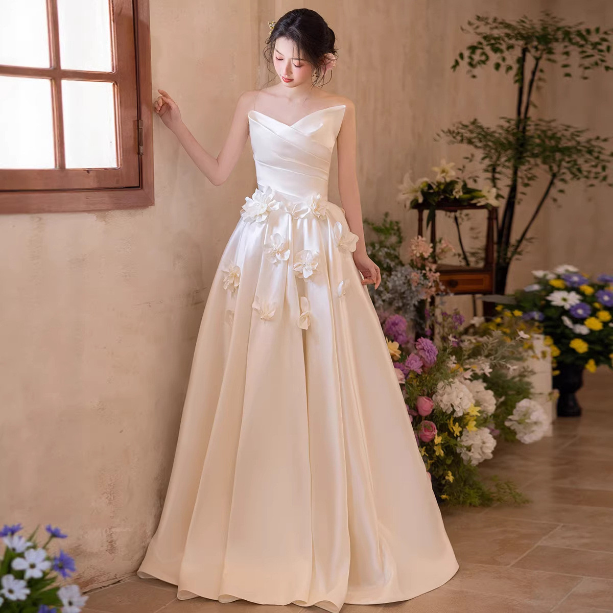 高級感 白 サテン 立体花 オフショルダー ウェディングドレス 花嫁 パーティー 誕生日 二次会 前撮り HL1363