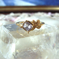 K18 3mmライトブルーサファイアリング 指輪・リング フラワーストーン