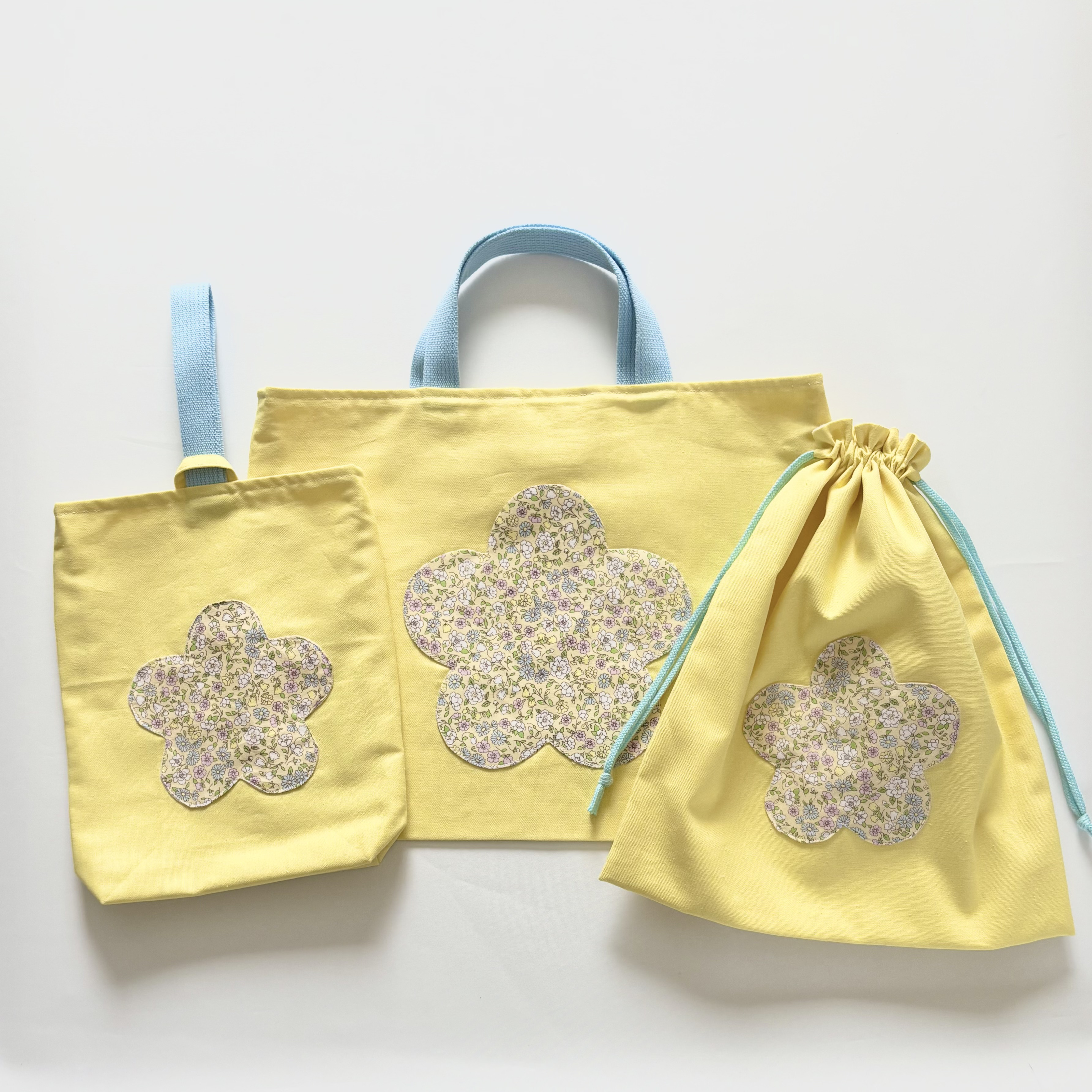 黄色いお花 3点セット レッスンバッグ上履き袋 巾着袋 入園・入学グッズ 【送料無料】ポケット付き 花柄 イエロー