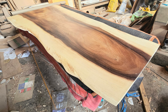 モンキーポッド　一枚板　杢　ダイニング　テーブル　リビング　ウォールナット モンキーポッド 一枚板 ダイニング テーブル ウォールナット