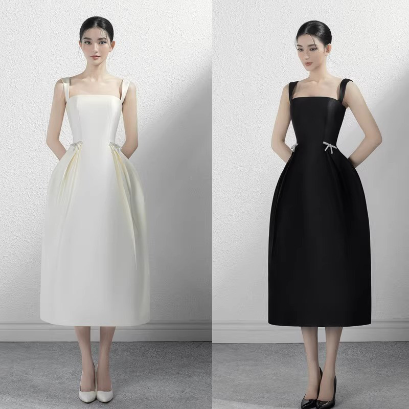高級感 パーティードレス 白 黒 サテン ノースリーブ リボン シンプル 誕生日 二次会 前撮り お呼ばれ AK856