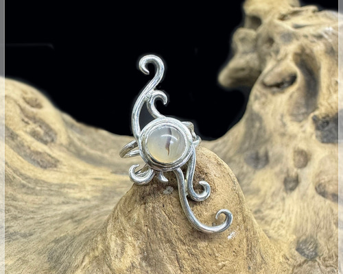 モンタナアゲートNo.3（イヤーカフ） イヤリング・ノンホールピアス